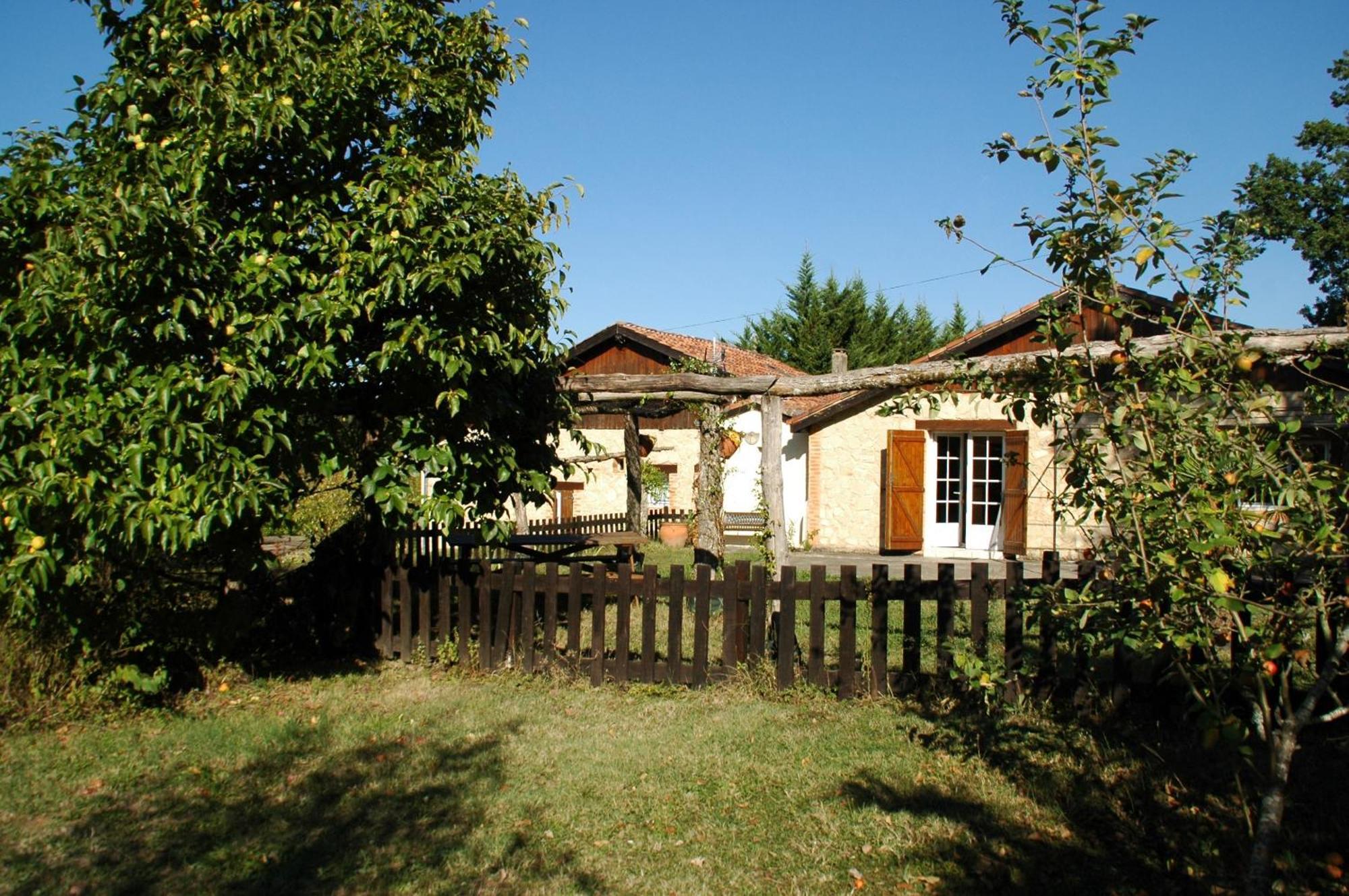 Vila Roussel Saint-Paul-dʼEspis Exteriér fotografie